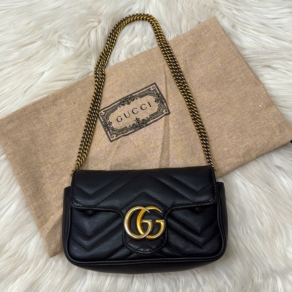 Gucci Handbags - GUCCI GG Marmont Mini Bag